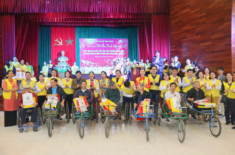 Tết ấm Tình Người tại Trung tâm thương binh Thuận Thành, Bắc Ninh