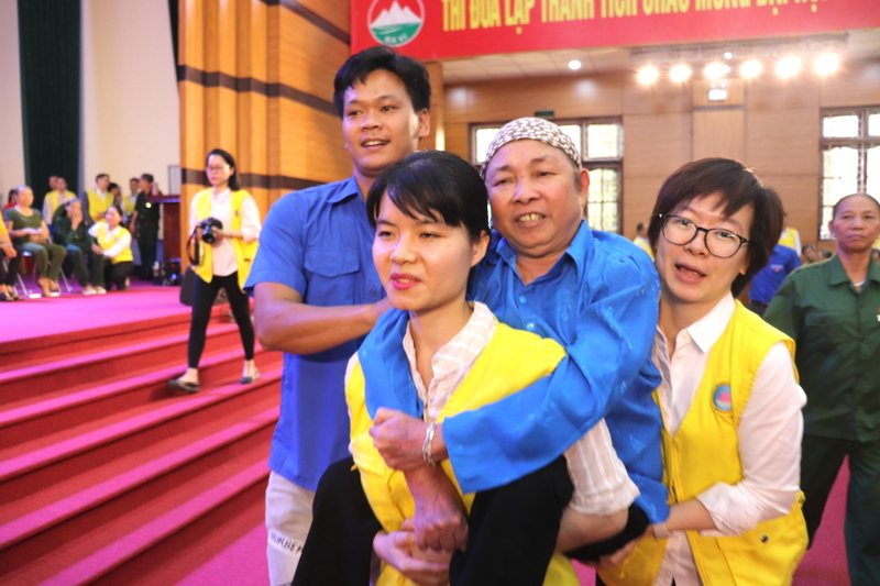[Album] Tình Người tri ân cựu thanh niên xung phong tại huyện Ba Vì, Hà Nội ngày 12/11/2020