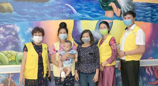 Gia đình em rất may mắn khi gặp được Tình Người! 
