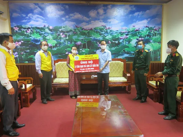 Câu lạc bộ Tình Người Quảng Trị chung tay phòng chống dịch Covid-19