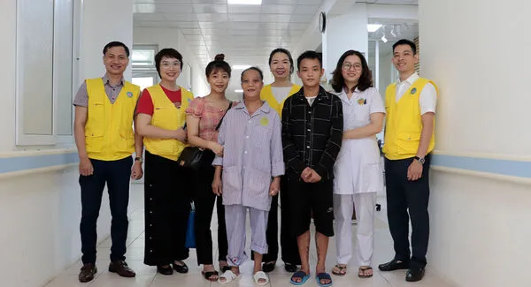 Thêm những trái tim được hồi sinh