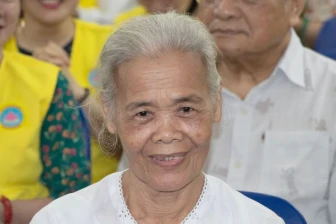 24. Nguyễn Thị Huệ