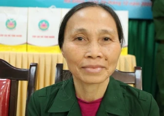327. Hoàng Thị Hà