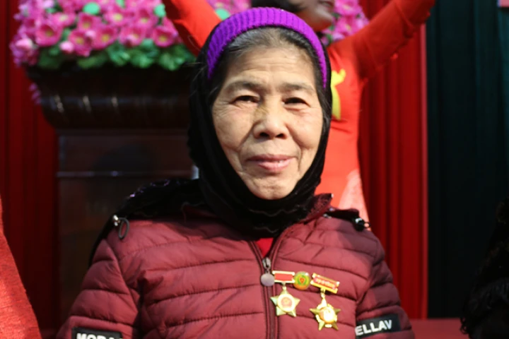 518. Lê Thị Ái