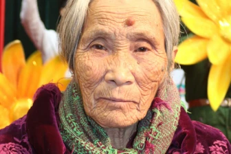 563. Trương Thị Ngân