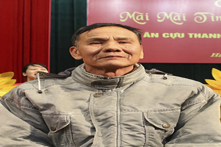 622. Nguyễn Thị Kín - chồng nhận hộ (Ảnh CHồng)

