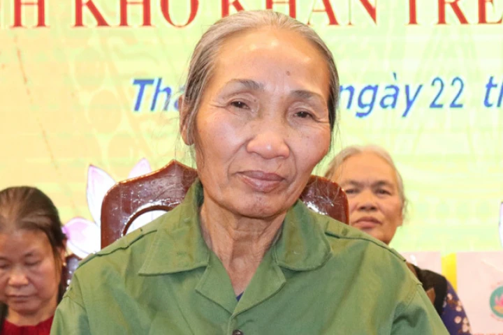 661. Đào Thị Đỏ