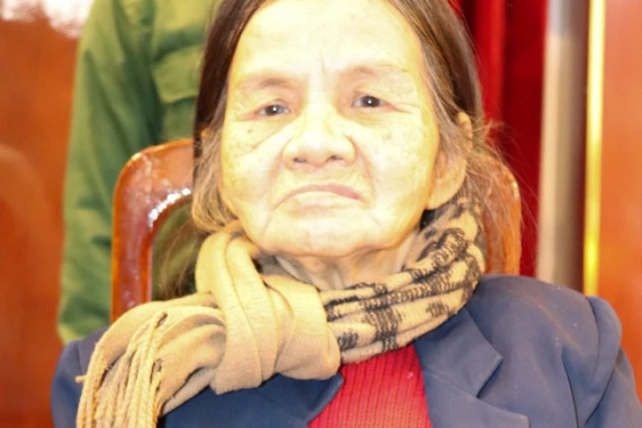678. Lã Thị Kếu