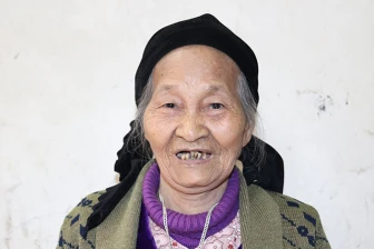 716. Lê Thị Mai
