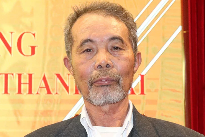 744. Lâm Văn Minh