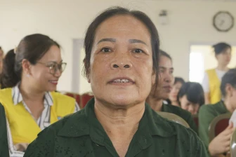 75. Bùi Thị Gái